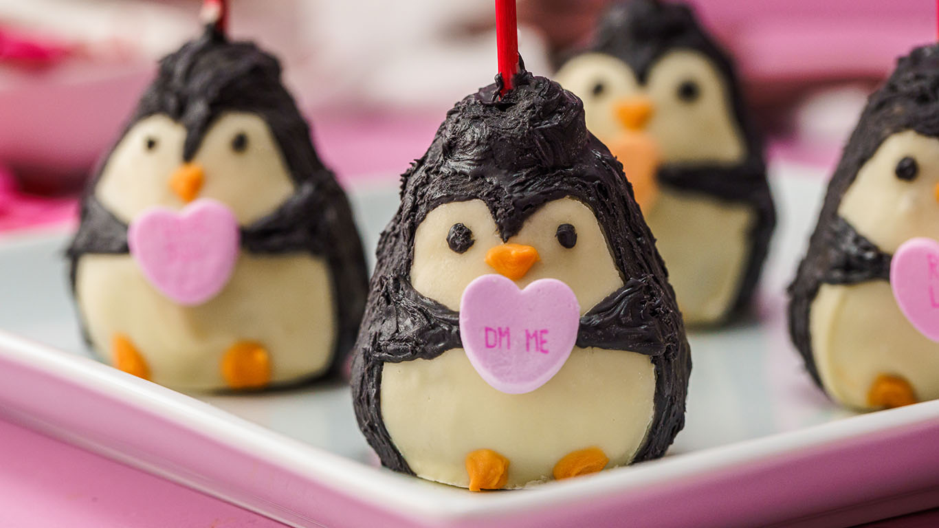 Penguin Cake Pops – Cooking Panda