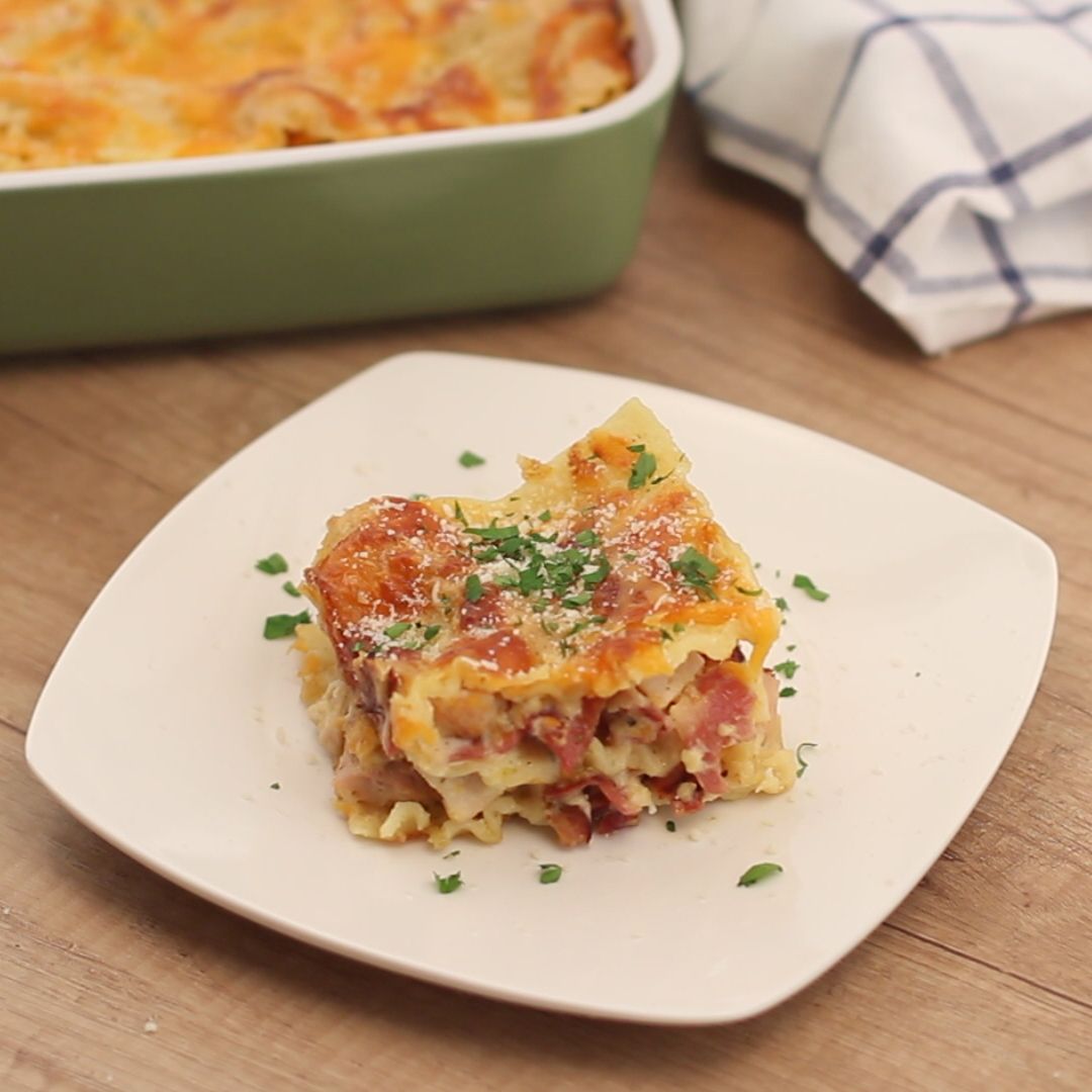 Cheesy Chicken Bacon Ranch Lasagna
 &ndash; Cooking Panda