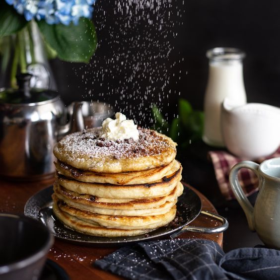 Chocolate Chip Pancakes
 &ndash; Cooking Panda