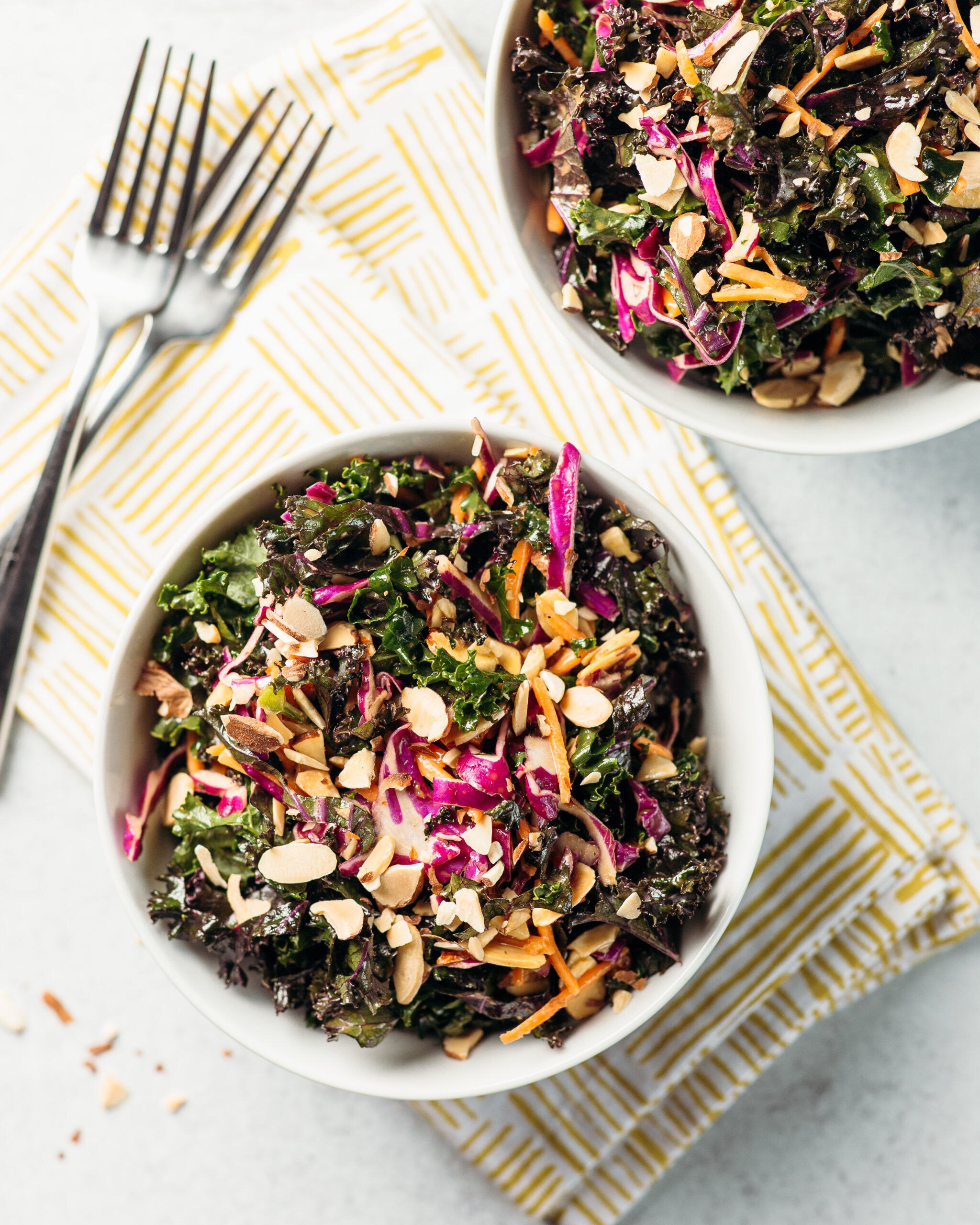 Creamy Miso Kale Salad
 &ndash; Cooking Panda