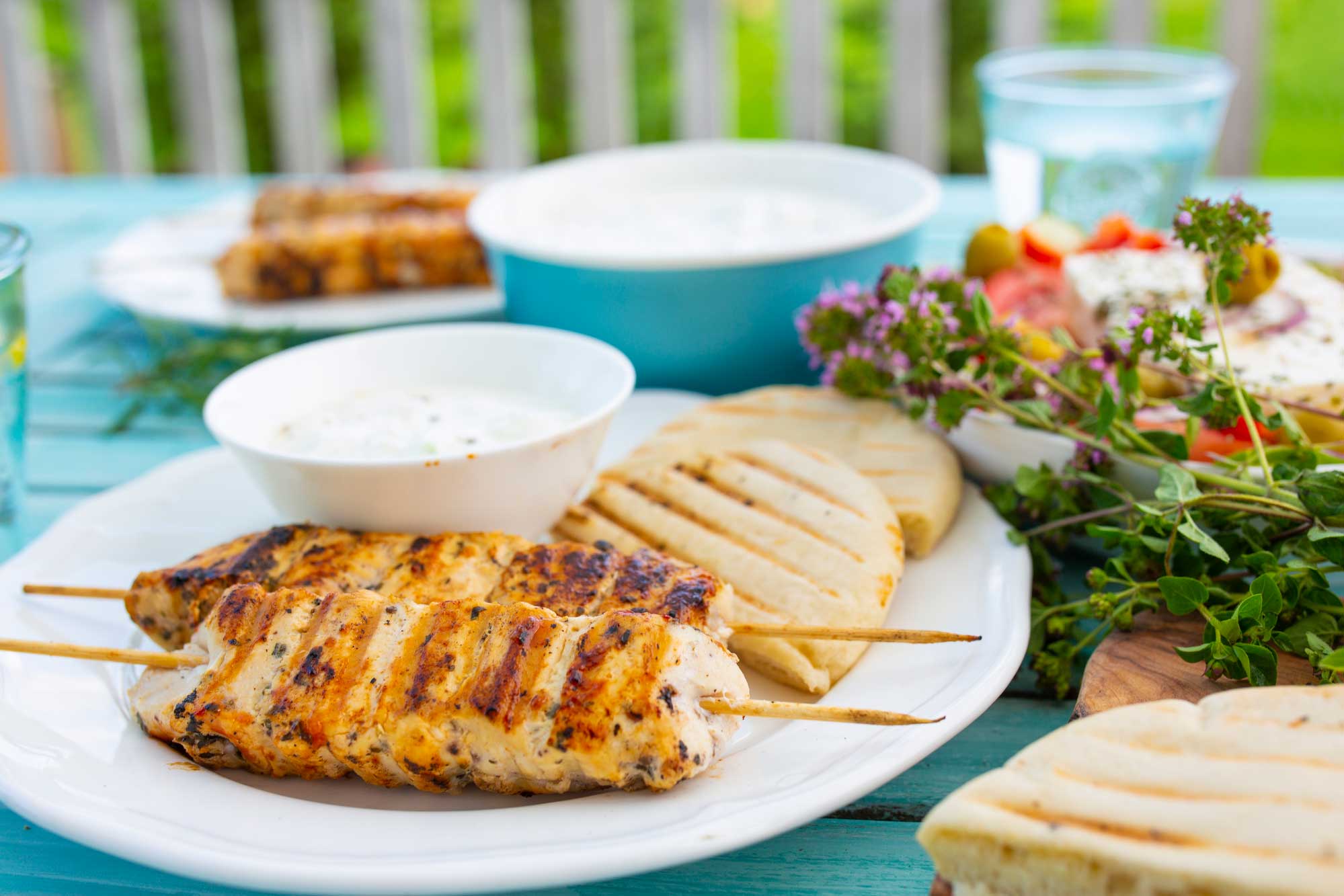 California Kebabs With Yogurt Dipping Sauce Cooking Panda