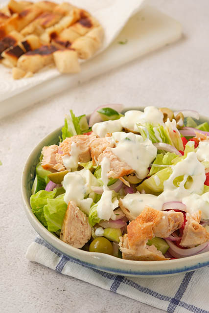 Chopped Greek Chicken Salad
 &ndash; Cooking Panda