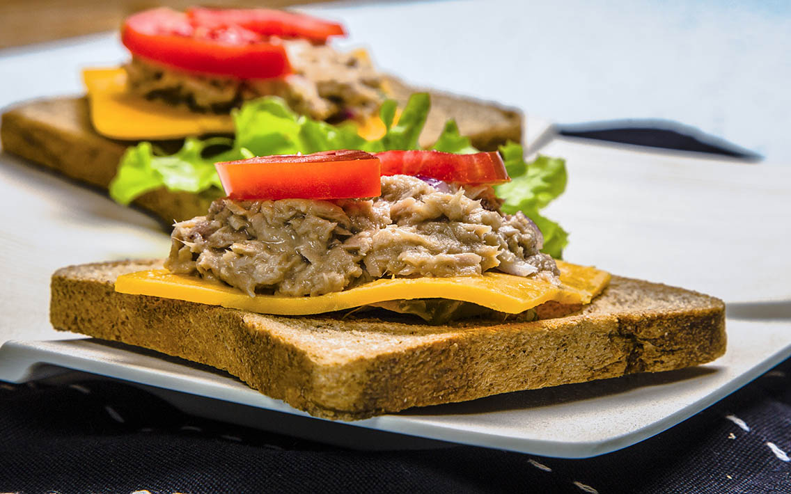 OpenFaced Melt Tuna Sandwich Cooking Panda