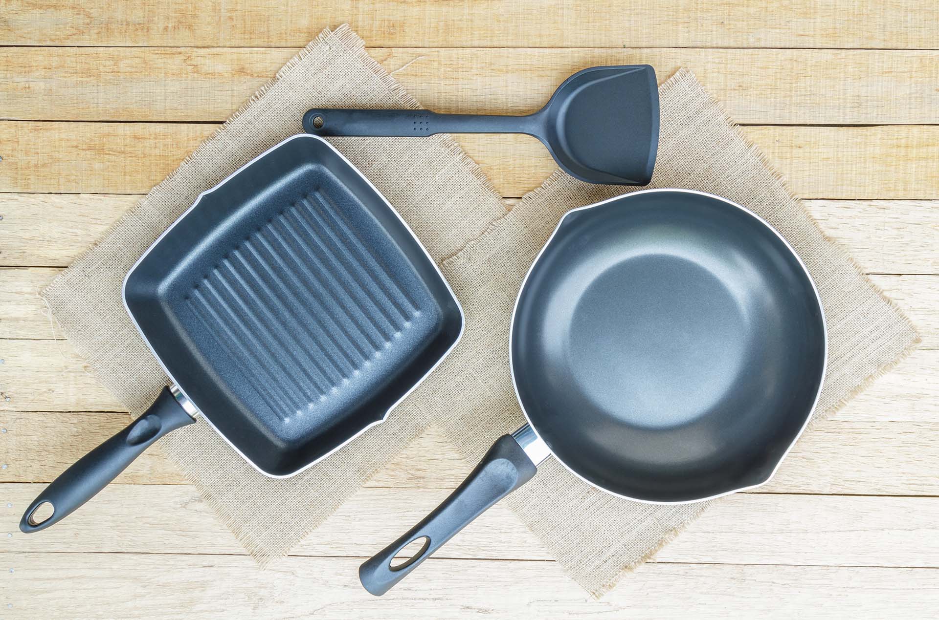 Why a Cast Iron Wok is a Better Alternative: Pros and Cons