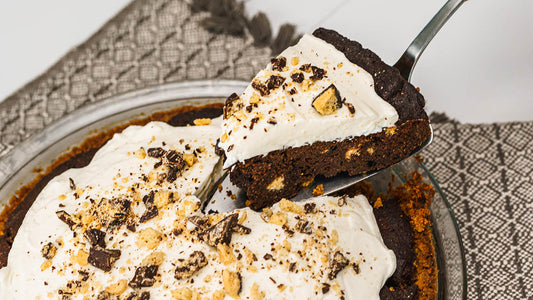 Chocolate Peanut Butter Pretzel Pie