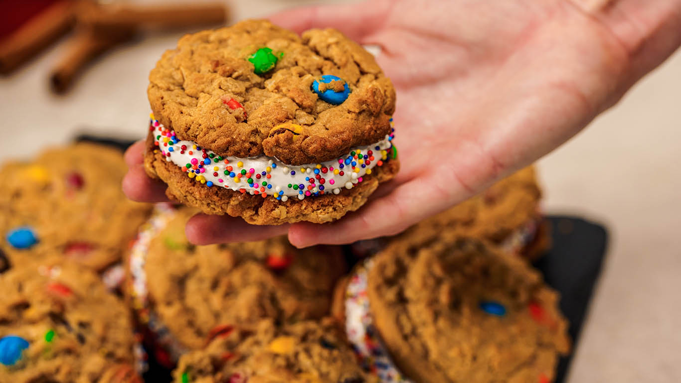 Oatmeal Monster Cookie Cooking Panda