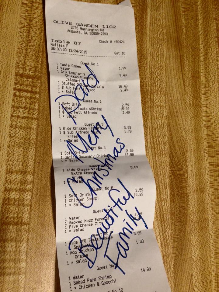 Muslim Family Notices Unexpected Note On Olive Garden Receipt (Photo)