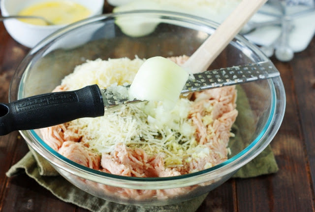 Chicken-Parmesan-Meatloaf-Grating-Onion||Chicken-Parmesan-Meatloaf-Putting-Sauce||Chicken Parmesan