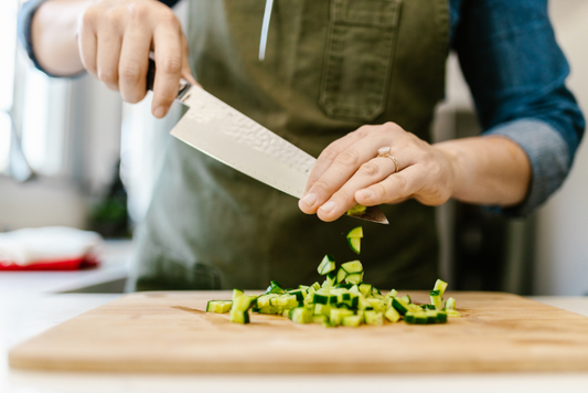 How to Use a Vegetable Knife?