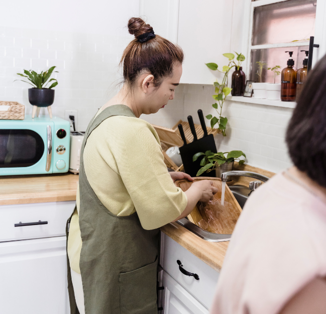 How to Clean Chopping Board?