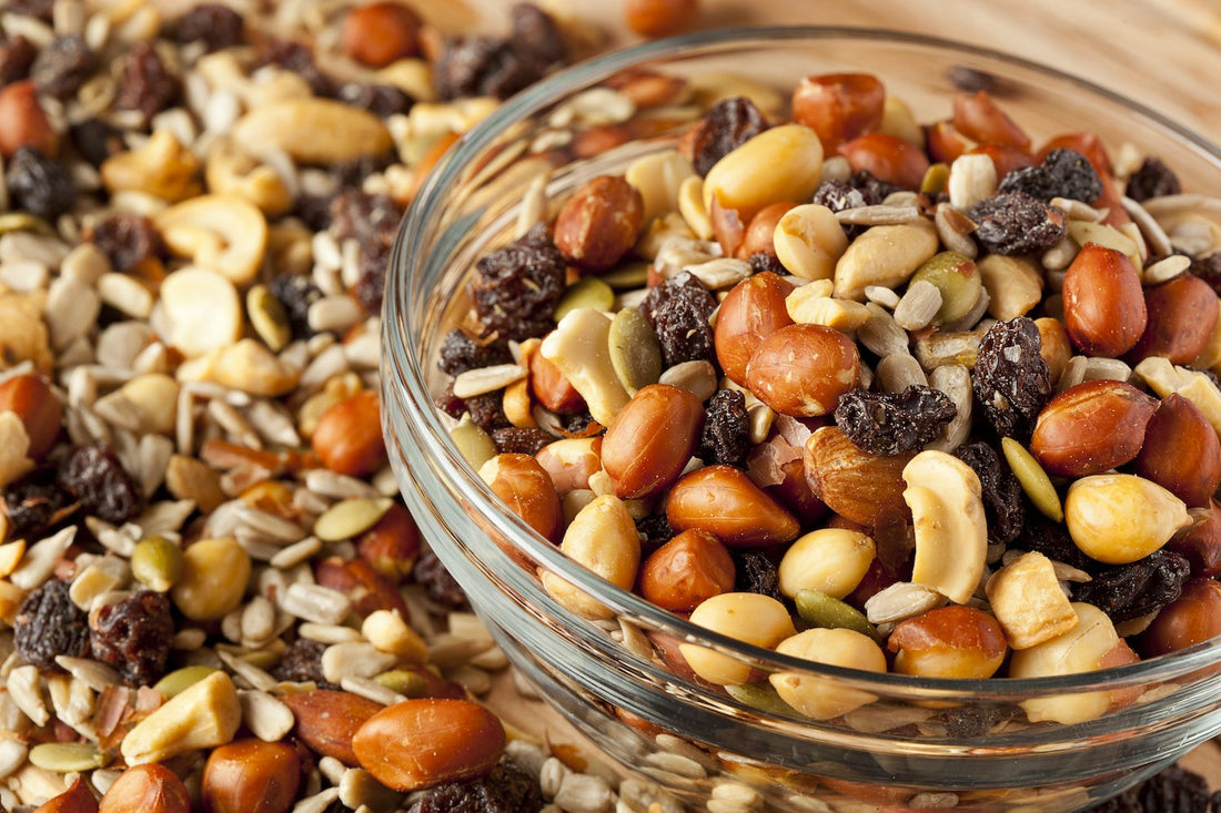 How To Make Your Own Healthy Trail Mix for On-The-Go Snacking