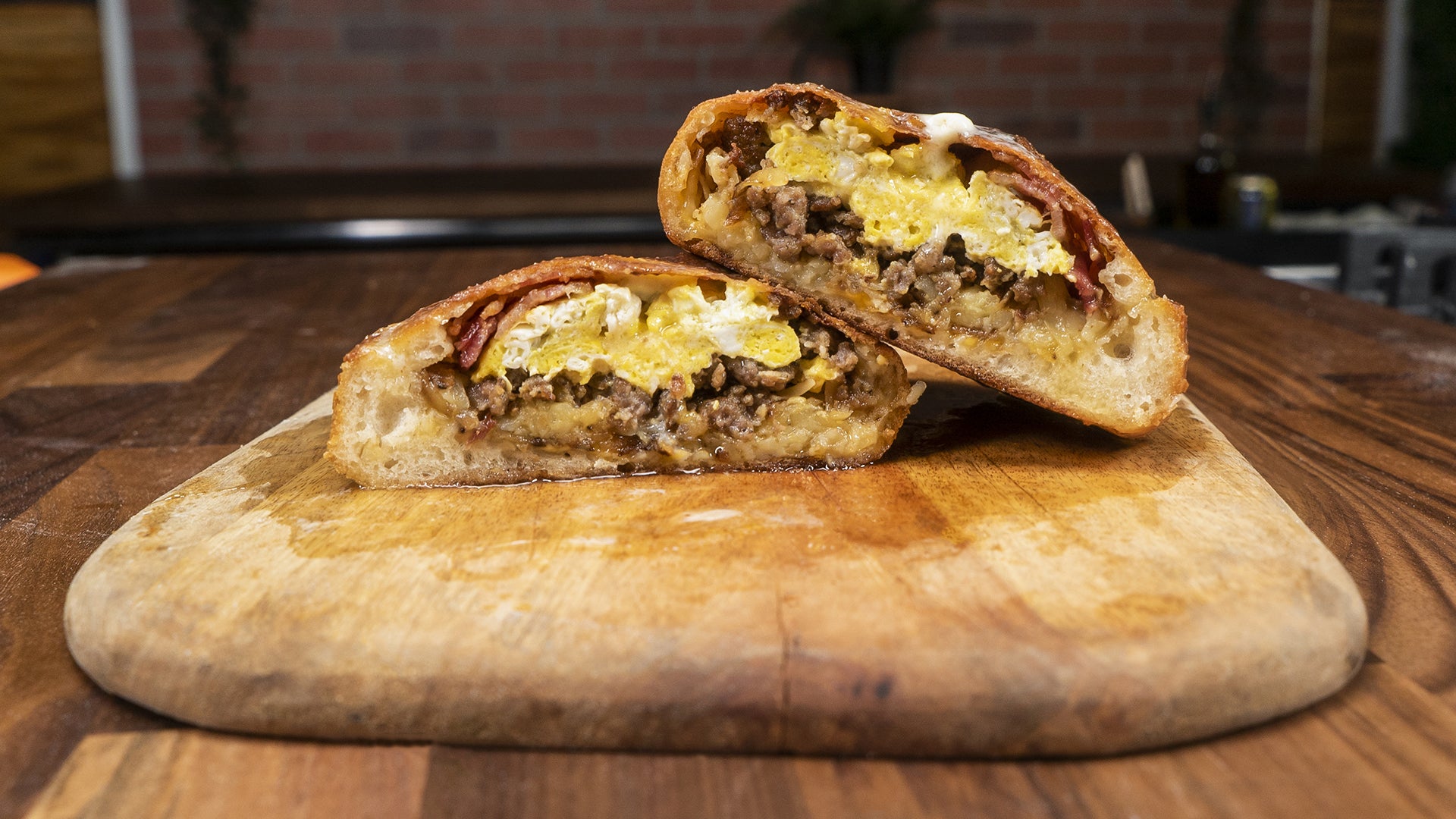 Epic Brunch Calzone – Cooking Panda