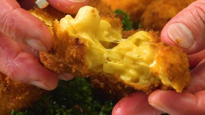 Fried Mac And Cheese Balls