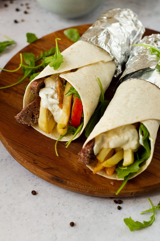 Gyros with Tzatziki and pommes frites