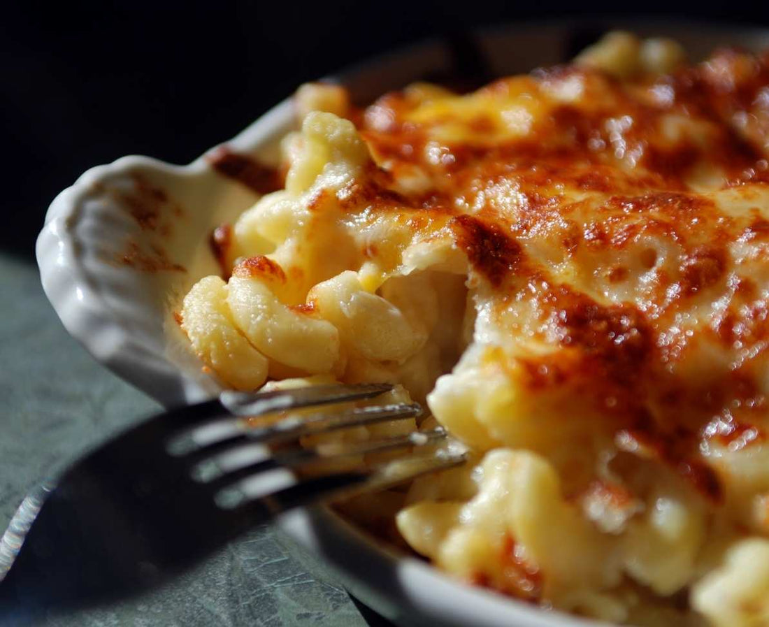 Food Network's Mac And Cheese Recipe Upsets Facebook (Video)