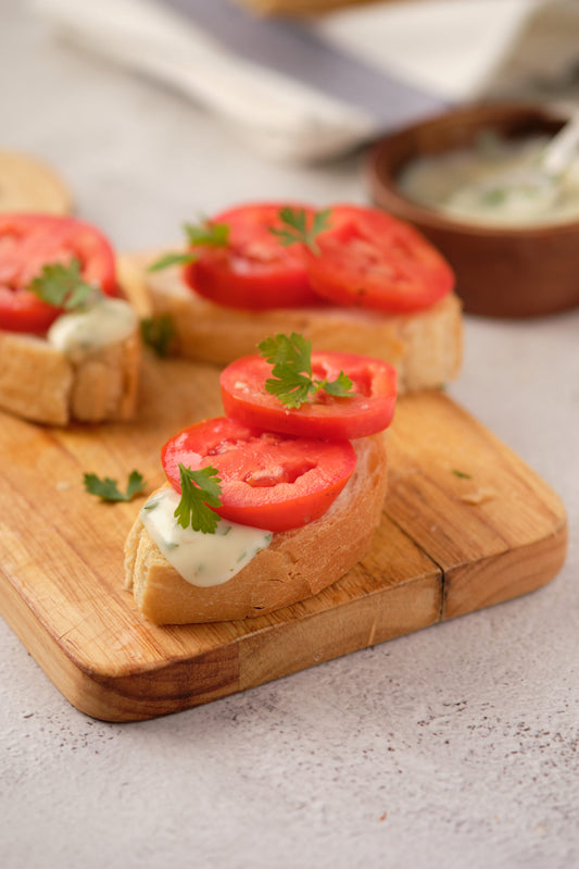 Open-Faced Tomato Sandwich||Open-Faced Tomato Sandwich