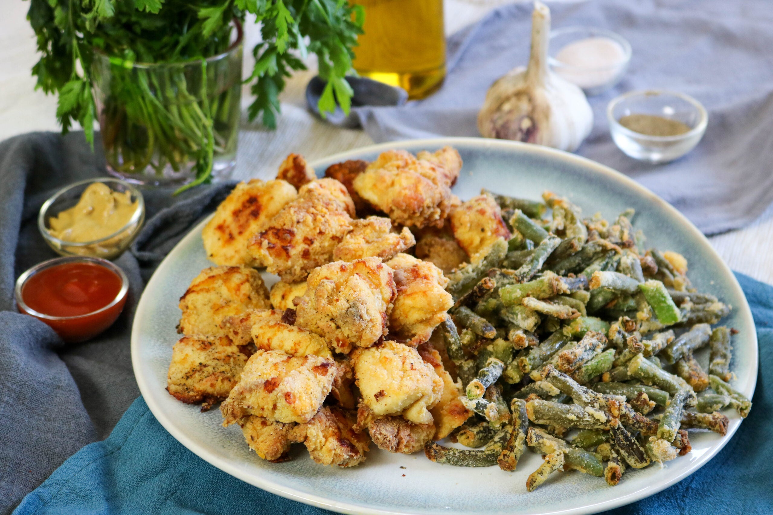 healthy-chicken-nuggets-with-green-bean-fries-cooking-panda