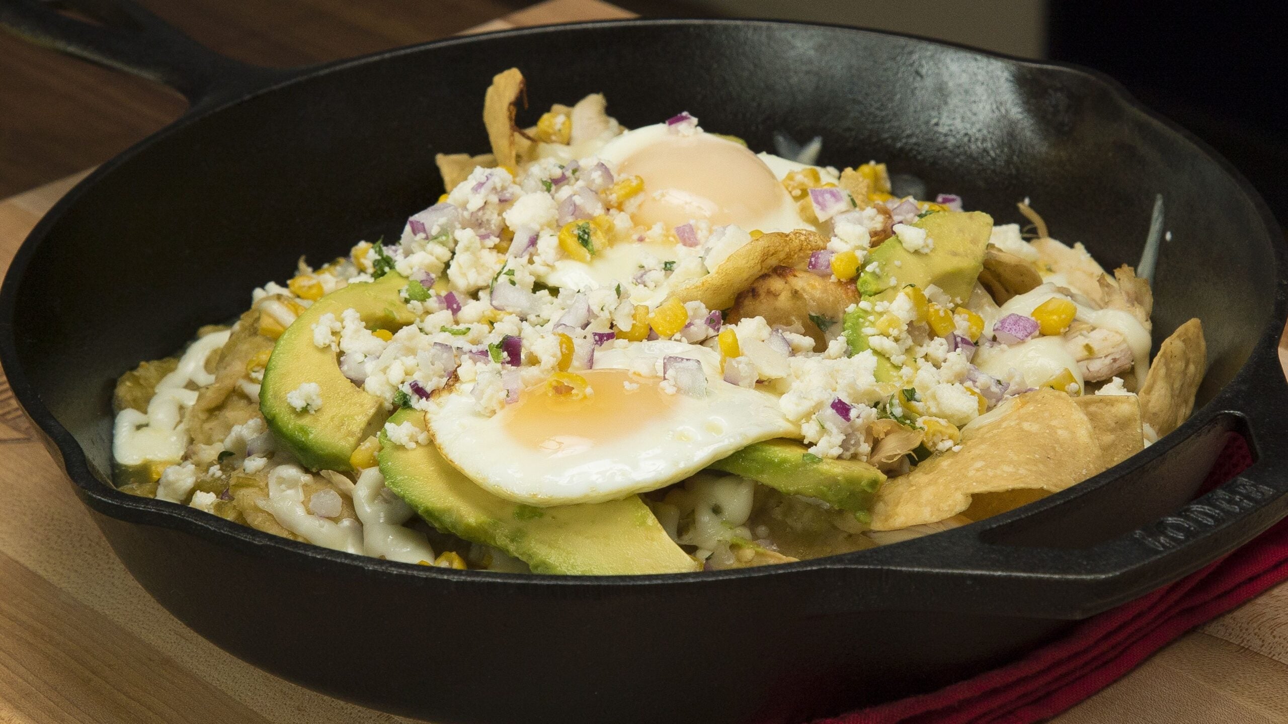 California Salsa California Salsa Verde Chilaquiles – Cooking Panda