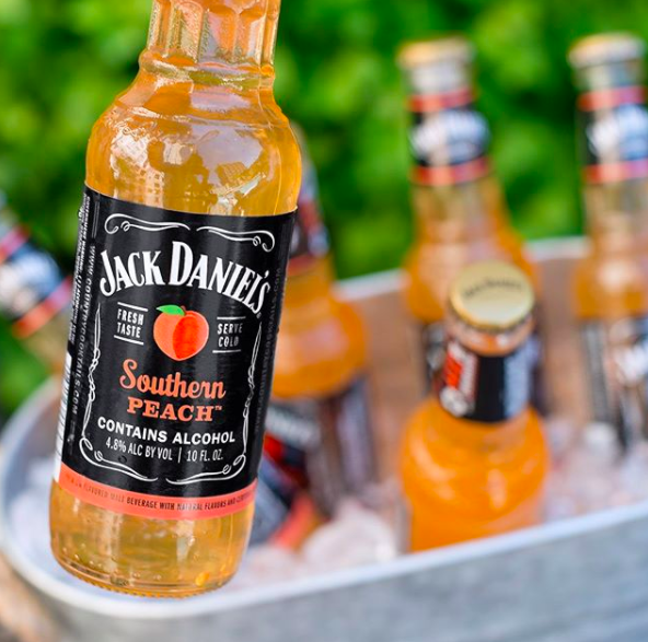 Jack Daniel’s Southern Peach Beverage Is Such a Refreshing Summertime Sip