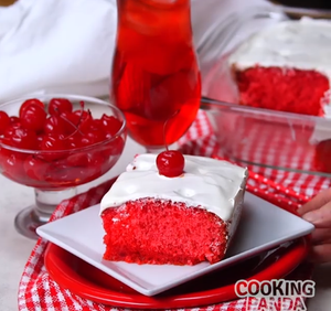 Handmade cherry cupcake and Shirley Temple... - Stock Photo [30169532] -  PIXTA