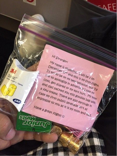 This Is The Note A Man Received From The Baby Next To Him (Photo)