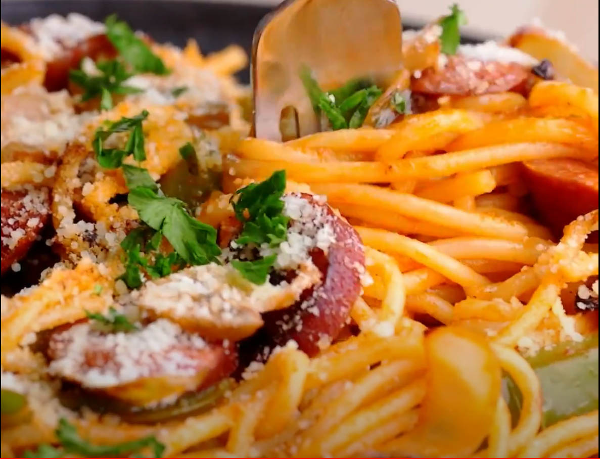 Ketchup Spaghetti Cooking Panda