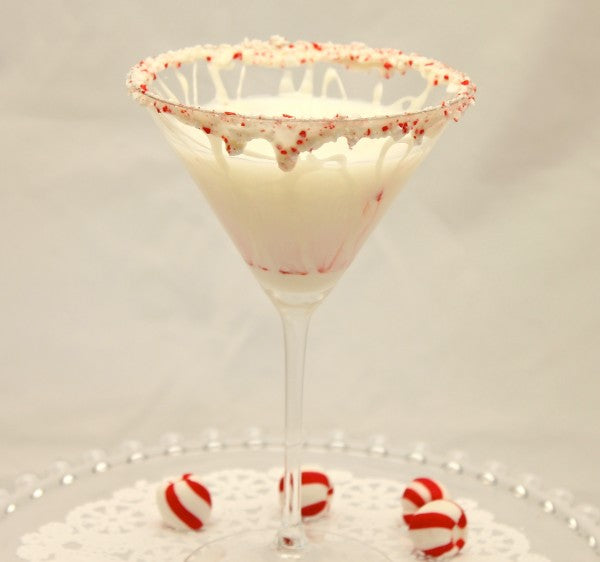White_Chocolate_Peppermint_Martini_||Whipped Cream Vodka||DRINK-HERO-0005-FROSTY-COFFEE