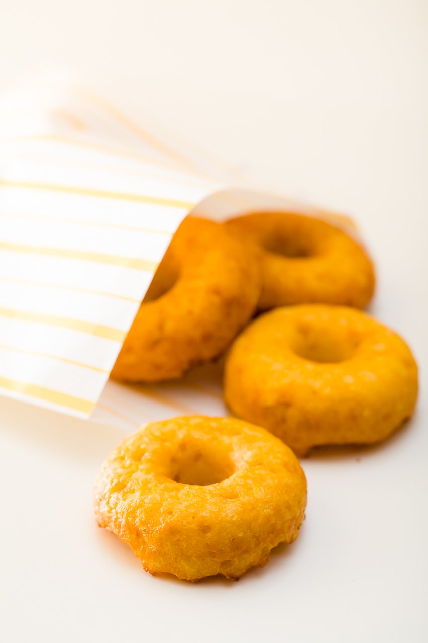 Mac-n-Cheese-Donuts-||Good Savory Donut Recipes||sriracha_cheddar_cornbread_donuts||Good Savory Donut Recipes
